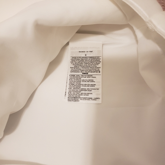 Banana Republic Puff White Dress - Picture 5 of 10